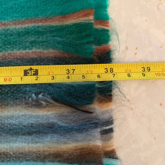 Alpaca Scarf - Picture 4 of 5